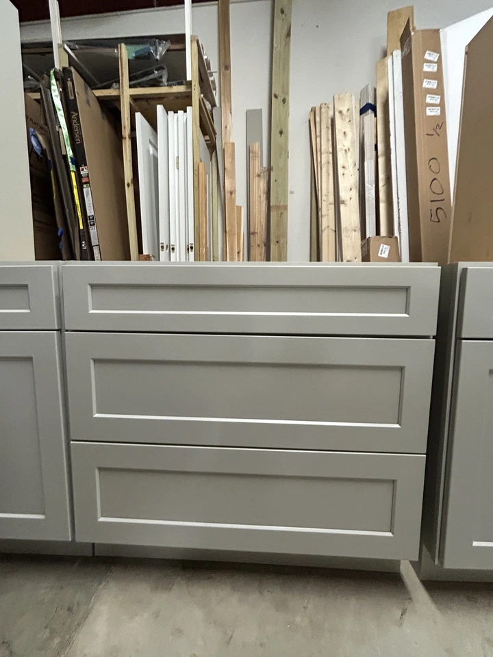 Armarios Shaker Dove en surtido Foto 1 de 2