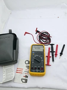 Multímetro digital Fluke 87 True RMS - Imagen 1 de 4