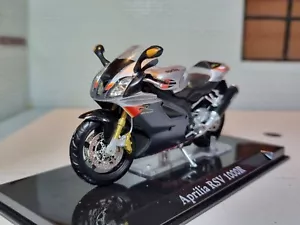 Aprilia RSV 1000R Plata Motocicleta Superbike Modelo a Escala 1:24 Diecast Atlas IXO - Imagen 1 de 11