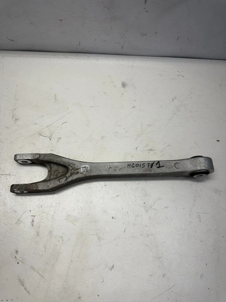 17-23 Mercedes Benz W205 C63 W213 E63 AMG S Rear  Control Arm A2053529900 OEM - Image 1 of 4