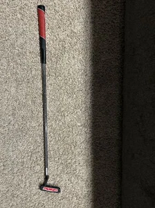 Golf Putter - Picture 1 of 5