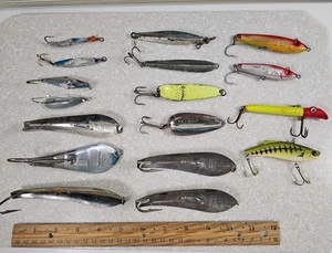 (17) VTG Lot Fishing Lures & Spoons Jack Knife Hunington ROK'T Krocodile Gotcha - Picture 1 of 14