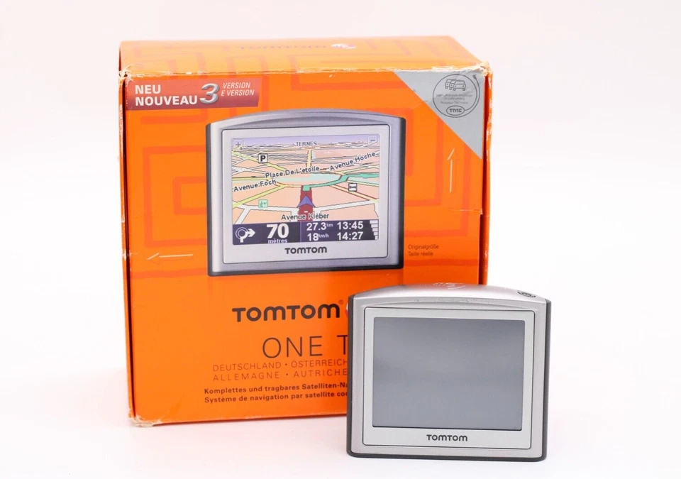 TomTom One T Navigationsgerät mit Zubehörpaket Tragbares Navi - Bild 1 von 4