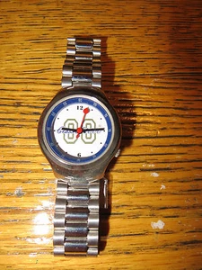 Nuevo Antiguo Stock LeJour Mujer Juvenil Clase 2000 Reloj Cuarzo Correa Acero Inoxidable - Imagen 1 de 3