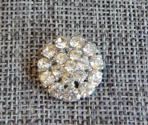 Antique Vtg   Metal Button with Rhinestone Pastes ~Apx: 11/16"~#411-D Cover