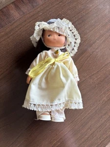 Vintage Matilda Doll Australian Pedigree Toys 6 " 1979 In Original Clothes - Picture 1 of 10