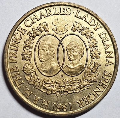 UK 1981 Wedding Medal Prince Charles Lady Diana free shipping - Image 1 of 2