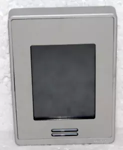 Schneider SER8300A0B00 Line-Voltage Fan Coil Room Controller BACnet MS/TP - Picture 1 of 5