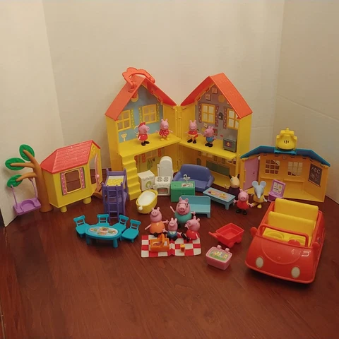 peppa pig toys lot Cover