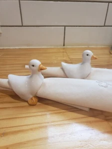 2 Duck Goose Ceramic Napkin Ring Holders Country Farmhouse Decor - Picture 1 of 9