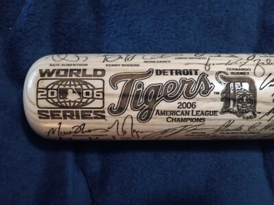 Laser Engraved 2006 World Series Detroit Tigers Bat Foto 1 de 4