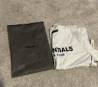 Nueva camisa Essentials para hombre talla L Foto 1 de 4