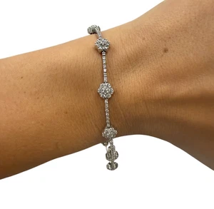2.25ctw Diamond Cluster Tennis Bracelet 14kt White Gold 7.25in - Picture 1 of 6