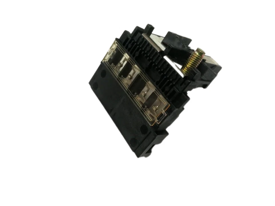 Suzuki Jimny 1.5 ddis fusible 36739-84A00