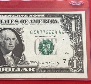 1969 $1 DOLLAR BILL ( CHICAGO G ) UNCIRCULATED - Picture 1 of 3