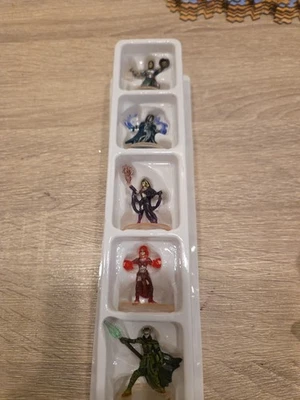 5 Magic The Gathering  Plainswalkers 2014 Player Gaming Figures - Image 1 of 4