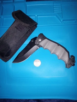 Navaja de bolsillo de acero inoxidable agarre cómodo mango de goma perilla para pulgar funda abierta Foto 1 de 3