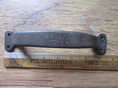 Vintagen Cast Iron Screen Door Barn Handle Pull NO SCREWS Cover