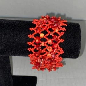 7" Red Orange Multi Color Woven Stone Chip Seed Bead Cuff Bracelet - Picture 1 of 2
