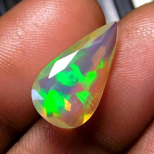 Green Fire Faceted Ethiopian Opal Natural Gemstone 18x10x5mm 3.15Cts - Picture 1 of 3