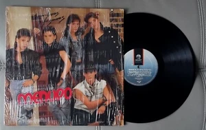 MENUDO Sombras y Figuras LP Melody Mexico Pressing 1988 LP Latin pop - Picture 1 of 5