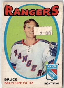 1971-72 O-Pee-Chee #216 Bruce MacGregor - Picture 1 of 2