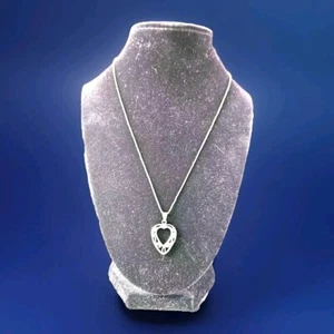Vintage 925 Sterling Silver Filigree Open Heart Pendant & Box Chain Signed MC - Picture 1 of 4