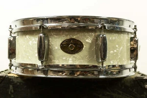 1950s Rogers 5x14 "Eagle Badge Holiday" White Marine Pearl Snare Drum - Picture 1 of 13