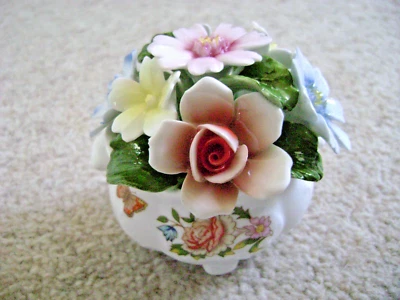 Collectable Aynsley England Porcelain Vase with Flowers,Cottage Garden,ornament Foto 1 de 4