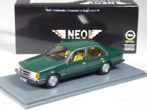 (KI-02-37) Neo Scale Models 43690 Opel Commodore grün in 1:43 in OVP - Bild 1 von 2