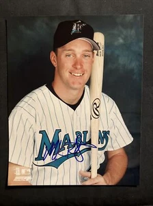 Foto autógrafa autografiada de 8x10 firmada por Mark Kotsay de los Marlins de Florida - Imagen 1 de 2