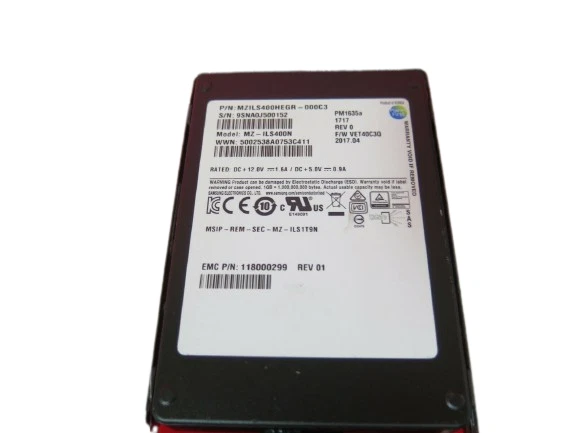 SAMSUNG PM1635a 400GB SAS 12Gb/s 2.5" SSD MZILS400HEGR-000C3 - Image 1 of 1