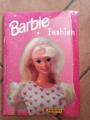 ALBUM FIGURINE BLISTER SIGILLATO PANINI CON SET DA APPLICARE BARBIE FASHION ITA - Immagine 1 di 2