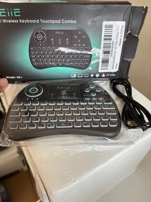 REIIE H9+ Backlit Wireless Mini Handheld Remote Keyboard with Touchpad - Image 1 of 4