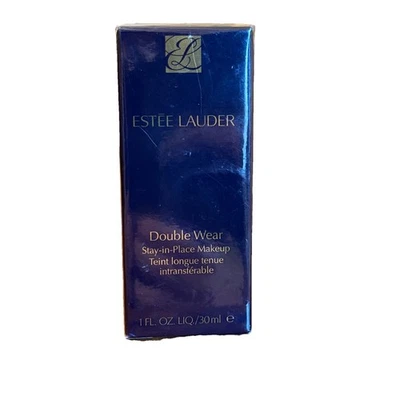 ESTEE LAUDER RESILIENCE LIFT  RADIENT LIFTING MAKEUP BROAD SPECTRUM 1Co Shell - Image 1 of 4