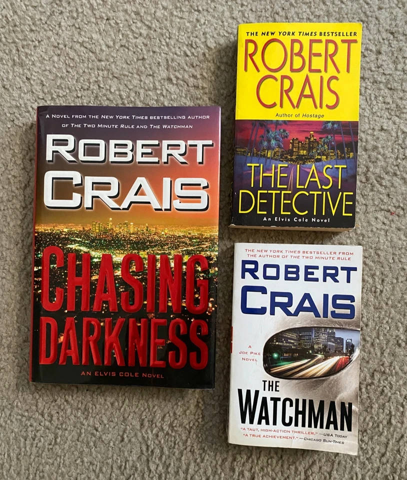 Lot of 3 Robert Crais Books 1 Hard Cover w/Dust Jacket, 2 Paperbacks Foto 1 de 2