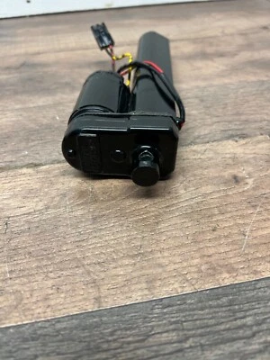 Warner Electric S24-09A4 линейный привод - Изображение 1 из 4