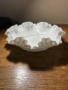Vintage Fenton White Milk Glass Hobnail Bowl Ruffled Edge 7.5" Dia x 2" tall - Picture 1 of 10