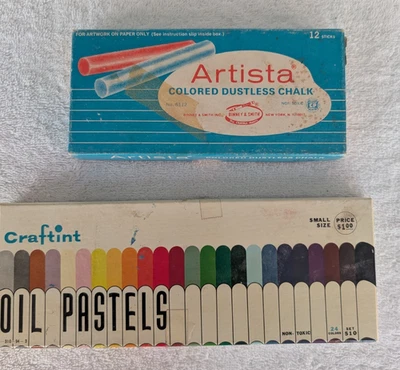 Pasteles al óleo vintage y tiza sin polvo de colores Foto 1 de 4