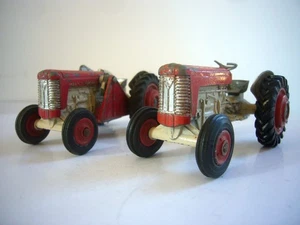 Corgi Toys: Massey Ferguson tractor x2, for renovation/spares, made in GB - Picture 1 of 3