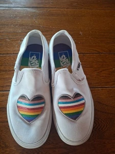 Vans Asher Pride Damen-Slipper Glitzer weiß Regenbogen Herz Größe 6 gebraucht, in einwandfreiem Zustand - Bild 1 von 5