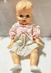 Vintage 1950’s -19”Hard Plastic Movable/Open&Close Eyes-Baby Doll In Floral Dress - Bild 1 von 24