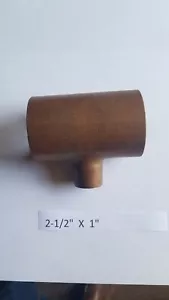 2-1/2" X 2-1/2" X 1" TEE Sweat Copper Plumbing Fitting - Picture 1 of 1