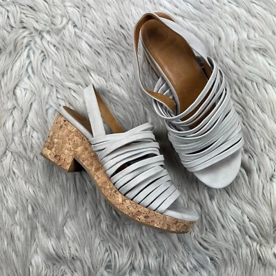 Sandalias Coclico para mujer 39,5 EE. UU. 8,5 de cuero gris con tiras y tacón bloque Foto 1 de 4