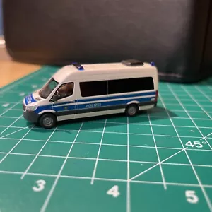 Busch HO Scale 1:87 Mercedes German Police Polizei Van - Picture 1 of 5