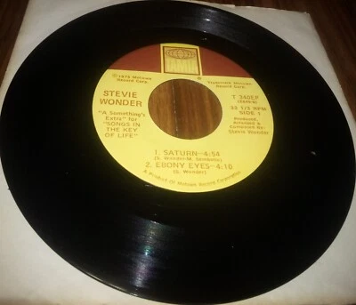 Stevie Wonder Saturn / Ebony Eyes / All Day Sucker / Easy Going Evening 7" 33 - Image 1 of 2