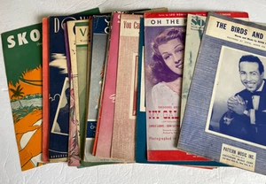 SH-24 lot of 36 Vintage Piano Sheet Music Skokiaan Birds & The Bees So Close + - Imagen 1 de 23