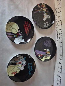 4 Disney Villains 6" Appetizer Plates Maleficent Cruela Ursula Evil Queen Zrike - Picture 1 of 10