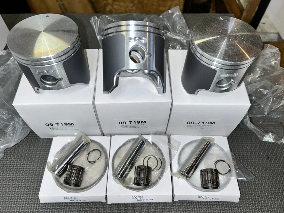 1994 1995 1996 1997 1998 Polaris 800 Storm SE SKS RMK (3) Piston KITS +Brgs - Image 1 of 1