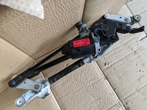 2011-2017 MK3 KIA RIO 3 FRONT WIPER MOTOR LINKAGE MECHANISM 98110-1W900 - Picture 1 of 3